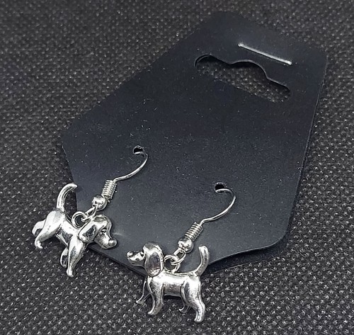 Dog hound beagle charm pendant